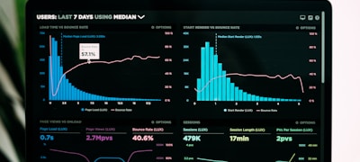 数字沙盘数据分析仪表盘展示实时比分与深度指标